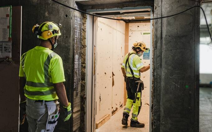 Ascensoarele KONE folosite în timpul construcției