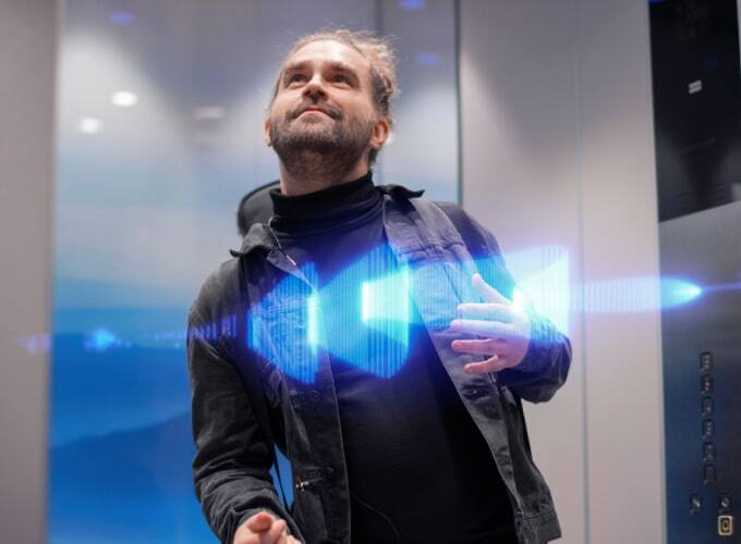 Explorați ghidul nostru rapid despre modernizările KONE MonoSpace® DX